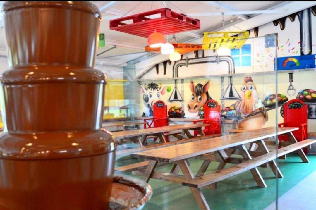 Leahys Pod Park Hotel Корк Екстериор снимка