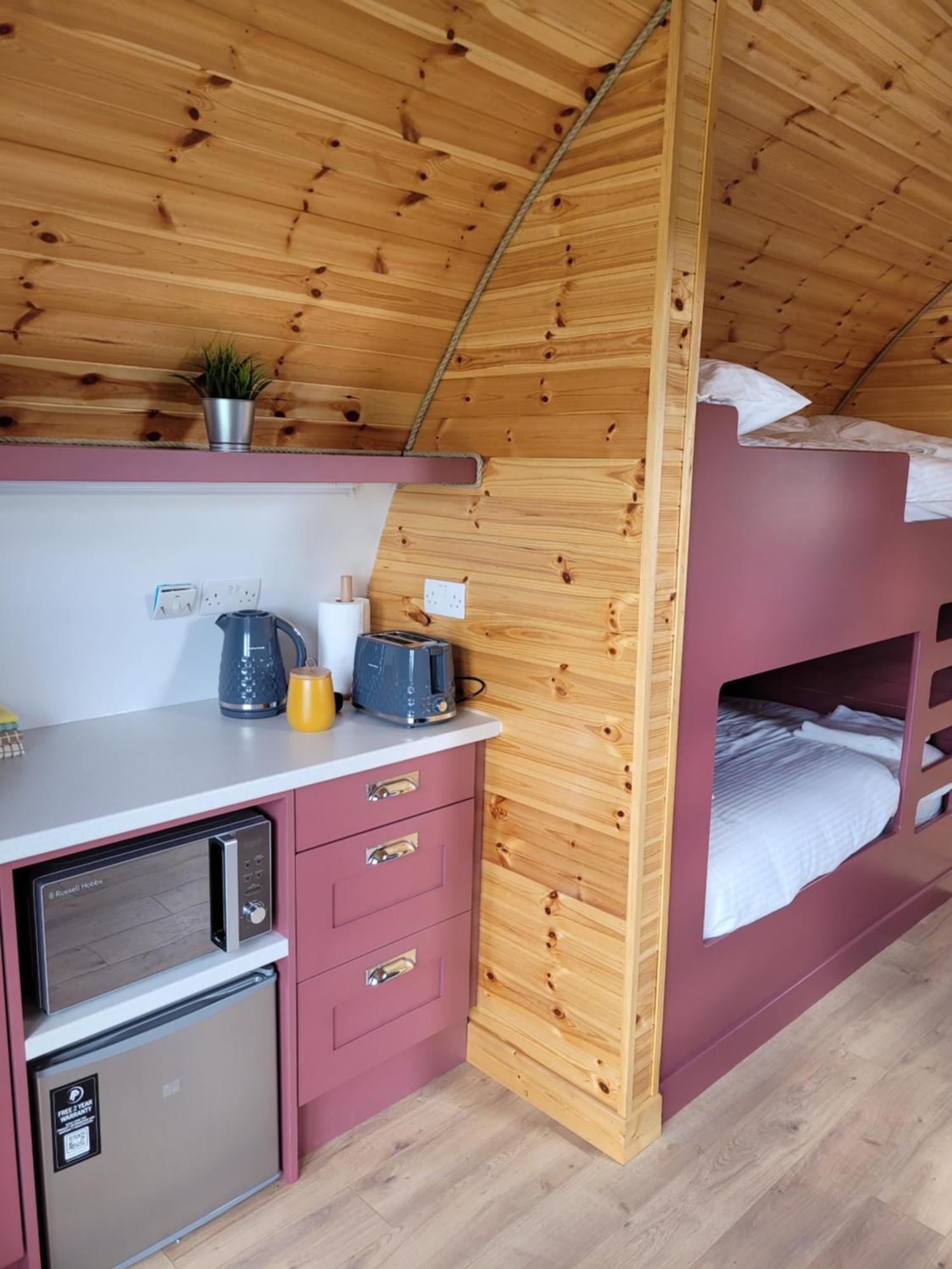 Leahys Pod Park Hotel Корк Екстериор снимка